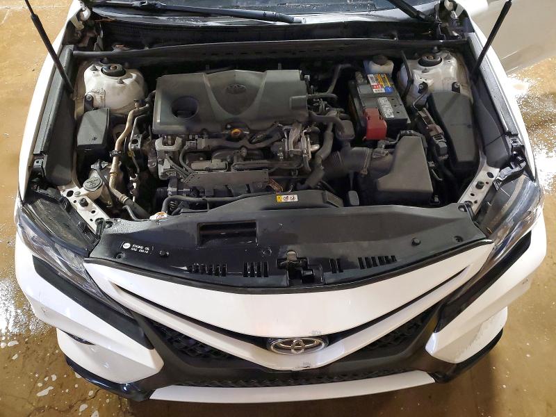 49457016 :رقم المزاد ، 4T1B61HK9KU239489 vin ، 2019 Toyota Camry مزاد بيع