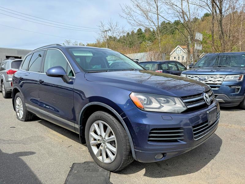 51937706 :رقم المزاد ، WVGEP9BP7DD013922 vin ، 2013 Volkswagen Touareg مزاد بيع
