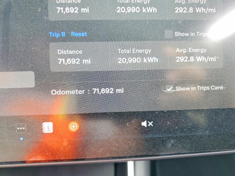 48136426 :رقم المزاد ، 5YJ3E1EB8JF185416 vin ، 2018 Tesla Model 3 مزاد بيع