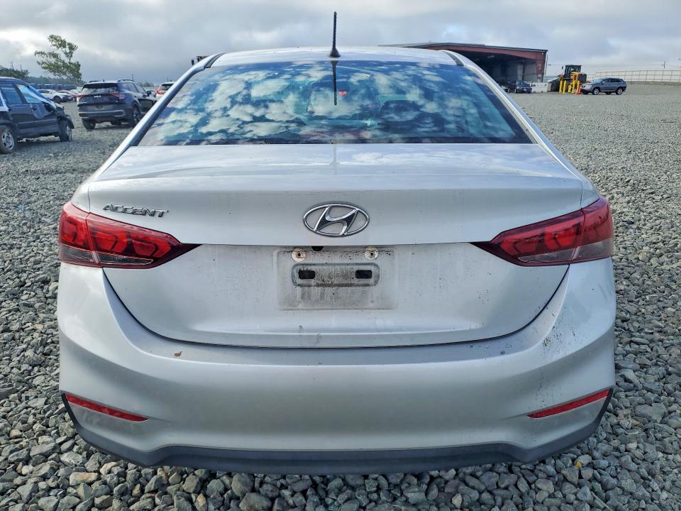 2021 Hyundai Accent მანქანა იყიდება აუქციონზე, vin: 3KPC24A6XME144427, აუქციონის ნომერი: 49455436
