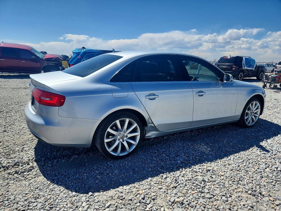 2013 Audi A4 მანქანა იყიდება აუქციონზე, vin: WAUBFAFL4DN029439, აუქციონის ნომერი: 48857376
