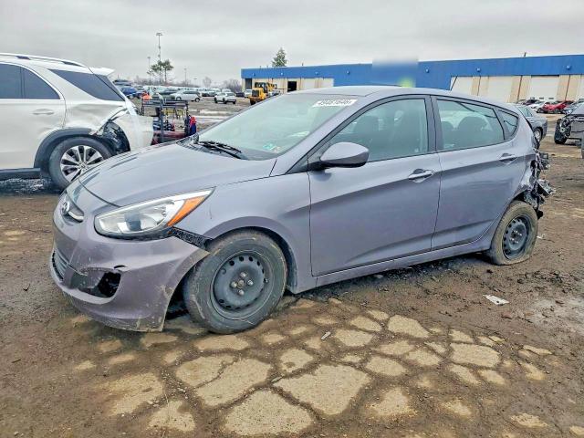 2017 Hyundai Accent მანქანა იყიდება აუქციონზე, vin: KMHCT5AE1HU320570, აუქციონის ნომერი: 49461646
