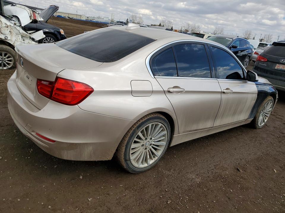 49482206 :رقم المزاد ، WBA3B3C51DF534575 vin ، 2013 Bmw 328 مزاد بيع