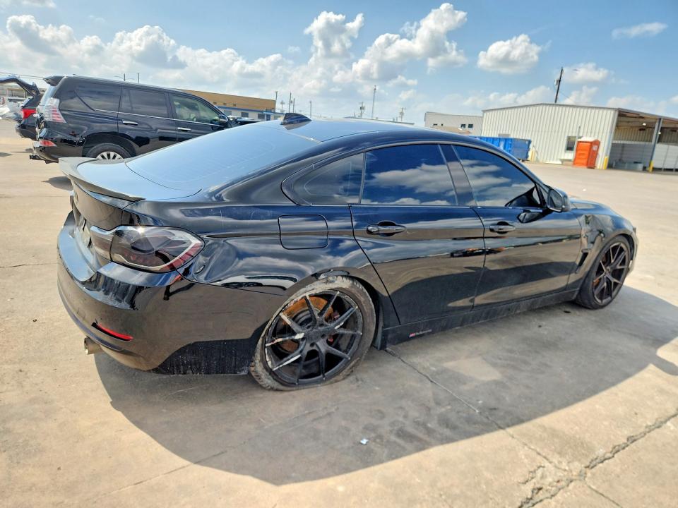 50283066 :رقم المزاد ، WBA4B1C59GG242437 vin ، 2016 Bmw 435 مزاد بيع