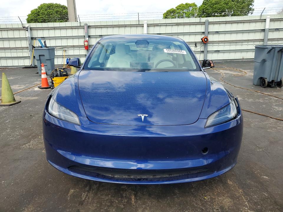 50586986 :رقم المزاد ، 5YJ3E1EBXSF937618 vin ، 2025 Tesla Model 3 مزاد بيع
