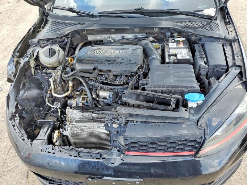 51142266 :رقم المزاد ، 3VW447AU9HM064754 vin ، 2017 Volkswagen Gti مزاد بيع