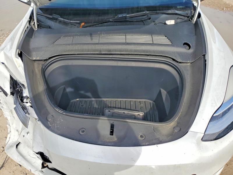 48826546 :رقم المزاد ، 7SAYGDEE6PA072052 vin ، 2023 Tesla Model Y مزاد بيع