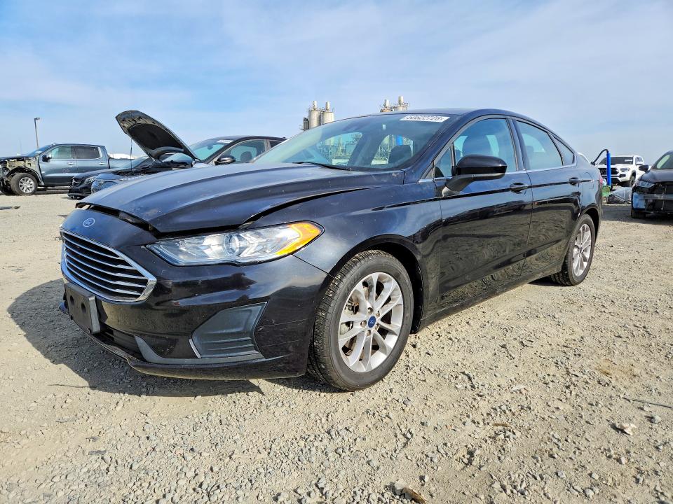 50622726 :رقم المزاد ، 3FA6P0HD2LR150845 vin ، 2020 Ford Fusion مزاد بيع
