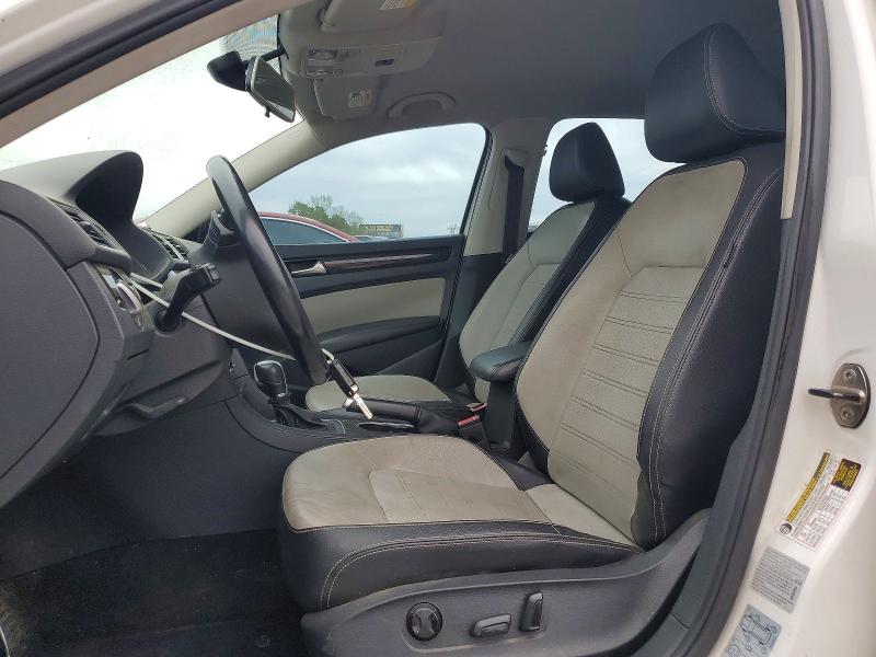 2015 Volkswagen Passat მანქანა იყიდება აუქციონზე, vin: 1VWBT7A35FC006494, აუქციონის ნომერი: 48487706