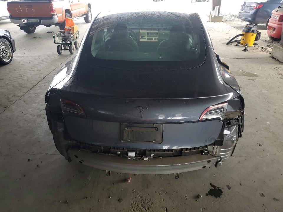 2023 Tesla Model 3 მანქანა იყიდება აუქციონზე, vin: 5YJ3E1EA3PF581477, აუქციონის ნომერი: 49315396
