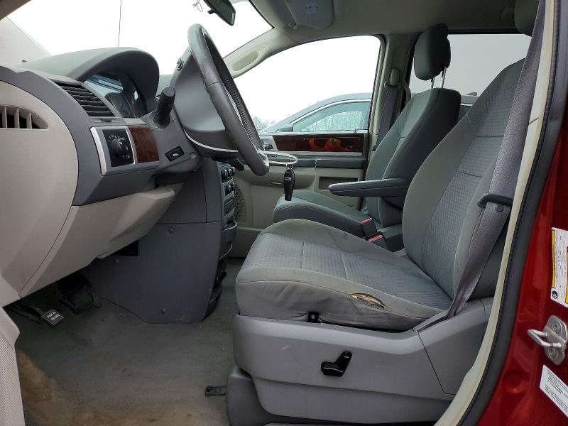 48752906 :رقم المزاد ، 2A4RR5D19AR319413 vin ، 2010 Chrysler Town & Country مزاد بيع