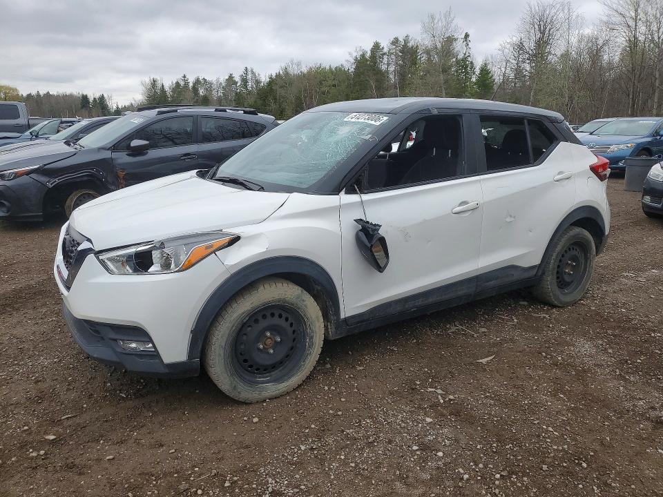 Продажа на аукционе авто 2019 Nissan Kicks, vin: 3N1CP5CU1KL544312, номер лота: 51273006