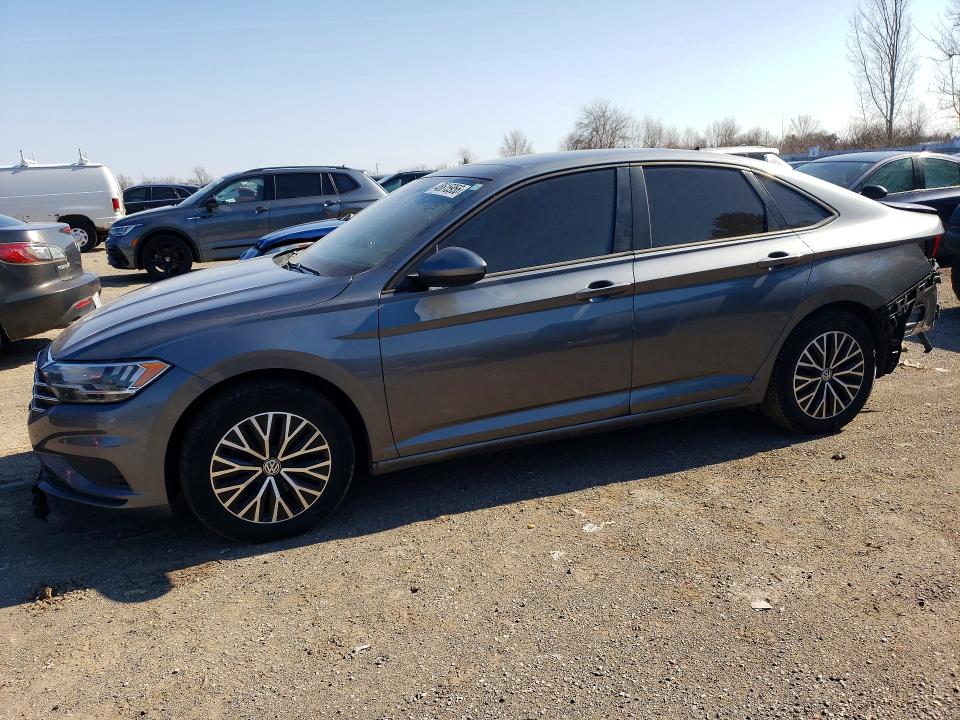 48615956 :رقم المزاد ، 3VWE57BU0MM077581 vin ، 2021 Volkswagen Jetta مزاد بيع