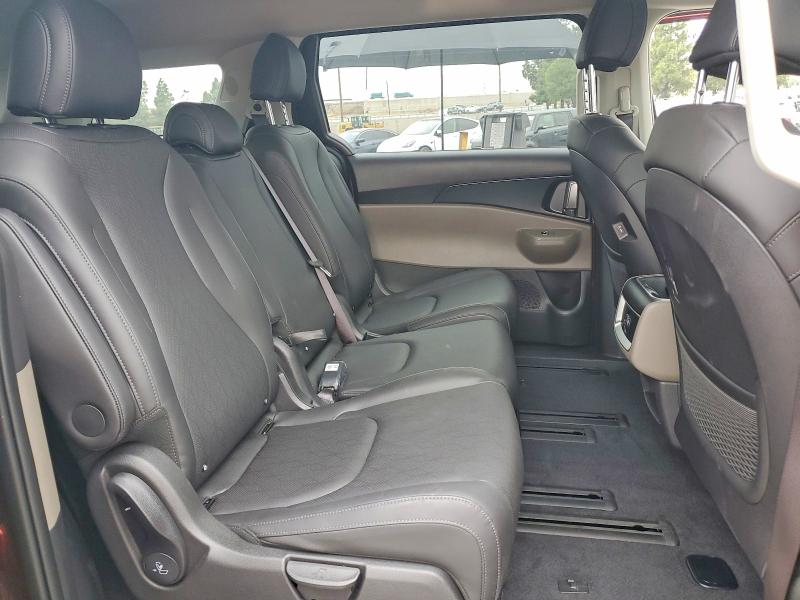 2026 Kia Carnival მანქანა იყიდება აუქციონზე, vin: KNDNB5KA1T6134763, აუქციონის ნომერი: 49485696