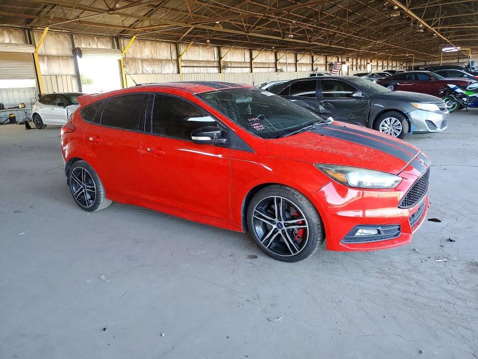 Продажа на аукционе авто 2016 Ford Focus, vin: 1FADP3L96GL362339, номер лота: 49947826