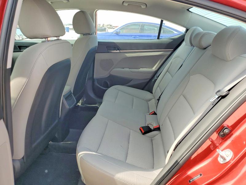 51288446 :رقم المزاد ، 5NPD74LFXHH154007 vin ، 2017 Hyundai Elantra مزاد بيع