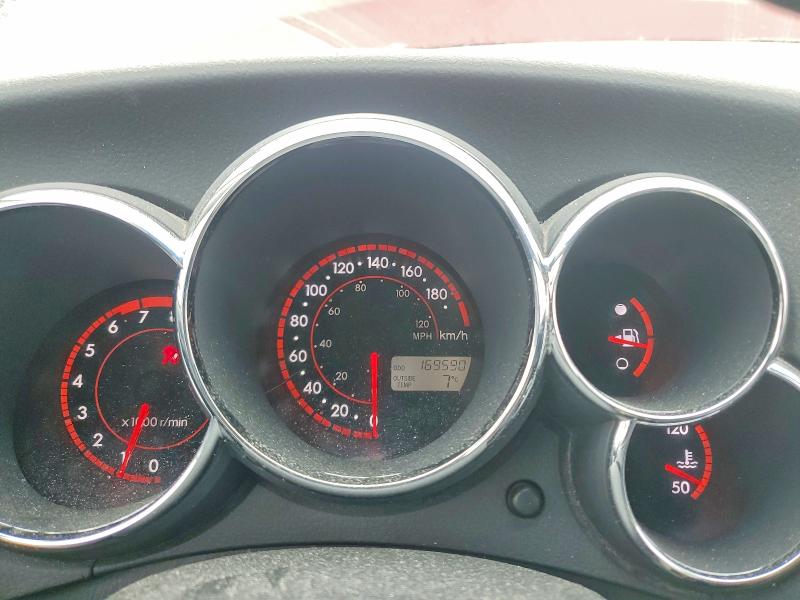 2006 Pontiac Vibe მანქანა იყიდება აუქციონზე, vin: 5Y2SL658X6Z453399, აუქციონის ნომერი: 49250036