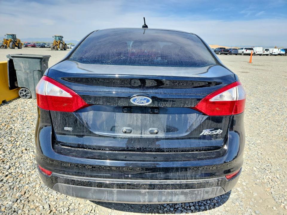 50191546 :رقم المزاد ، 3FADP4BJ0HM166169 vin ، 2017 Ford Fiesta مزاد بيع