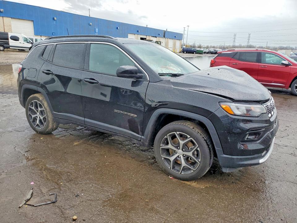 49713716 :رقم المزاد ، 3C4NJDCN8RT106861 vin ، 2024 Jeep Compass مزاد بيع
