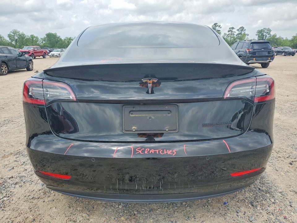 49447386 :رقم المزاد ، 5YJ3E1EC9NF331997 vin ، 2022 Tesla Model 3 مزاد بيع