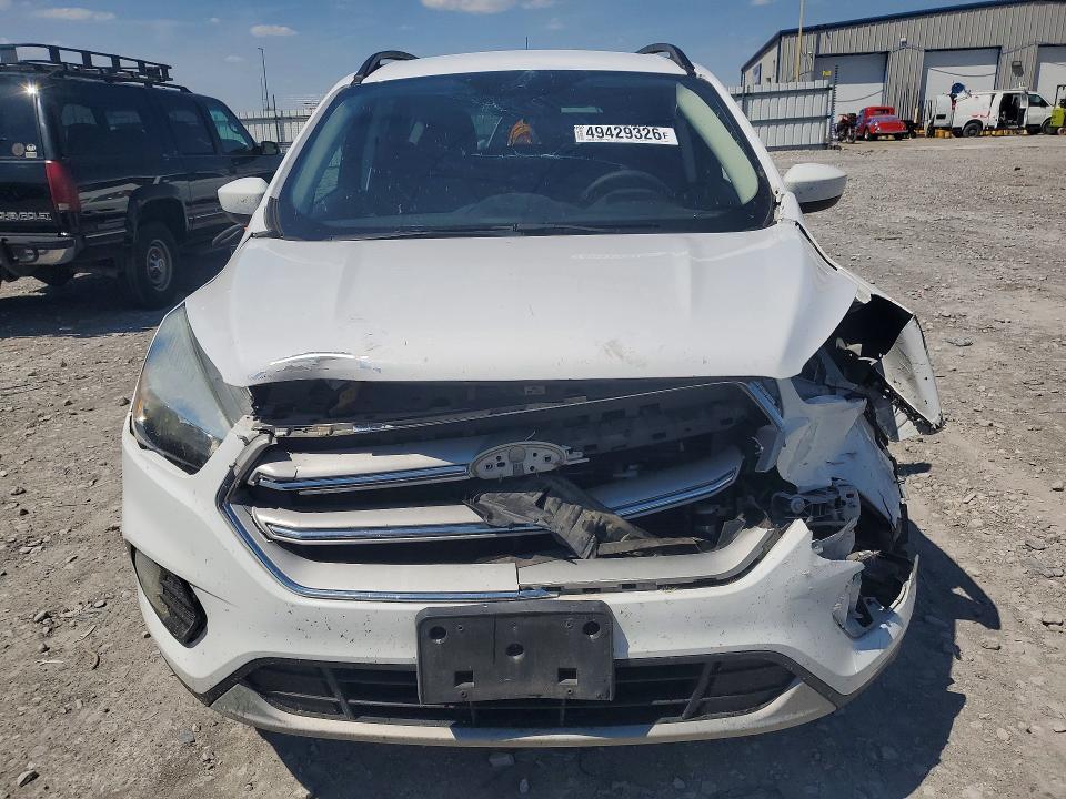 Продаж на аукціоні авто 2018 Ford Escape, vin: 1FMCU9GD2JUB84846, номер лоту: 49429326