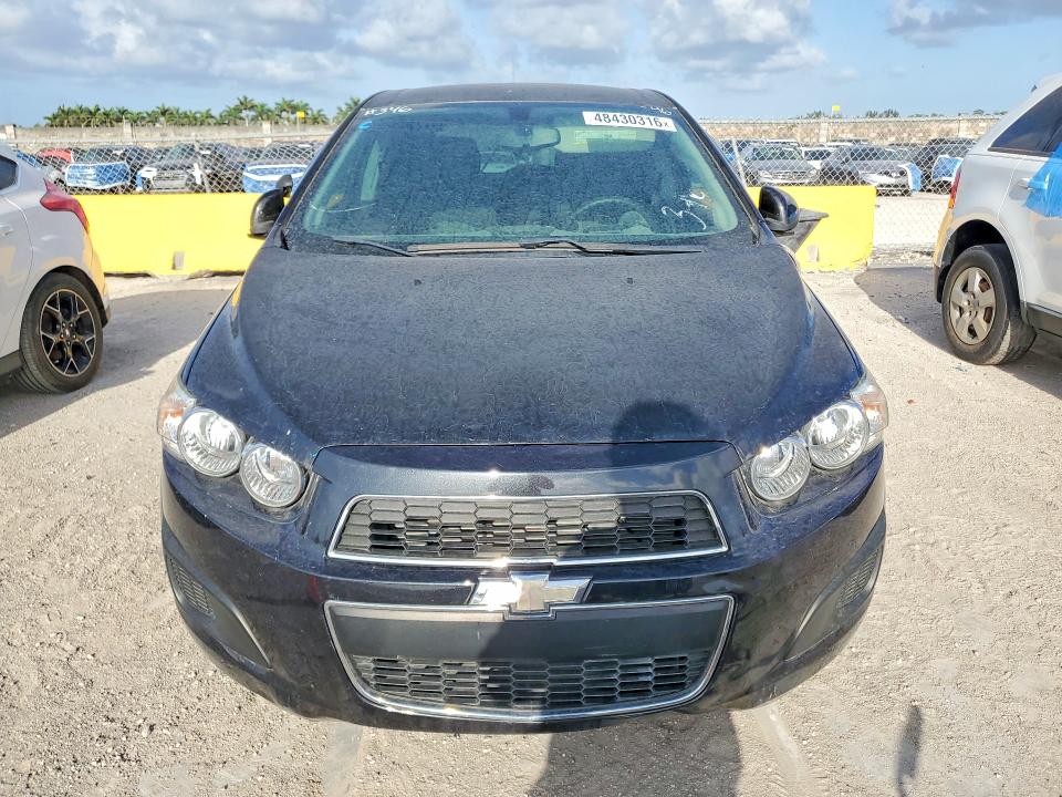 2015 Chevrolet Sonic მანქანა იყიდება აუქციონზე, vin: 1G1JC6SH5F4147569, აუქციონის ნომერი: 48430316