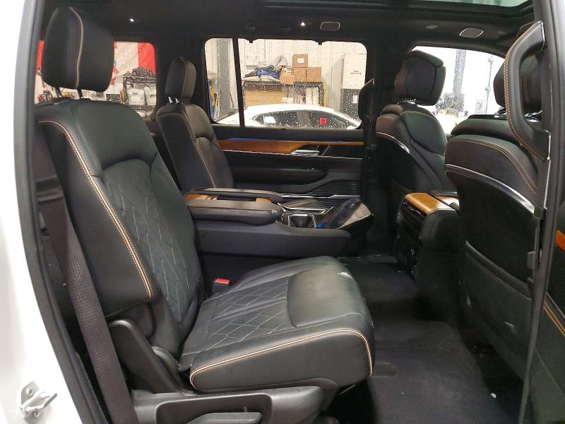 Продажа на аукционе авто 2022 Jeep Grand Wagoneer, vin: 1C4SJVGJ1NS153418, номер лота: 48536726