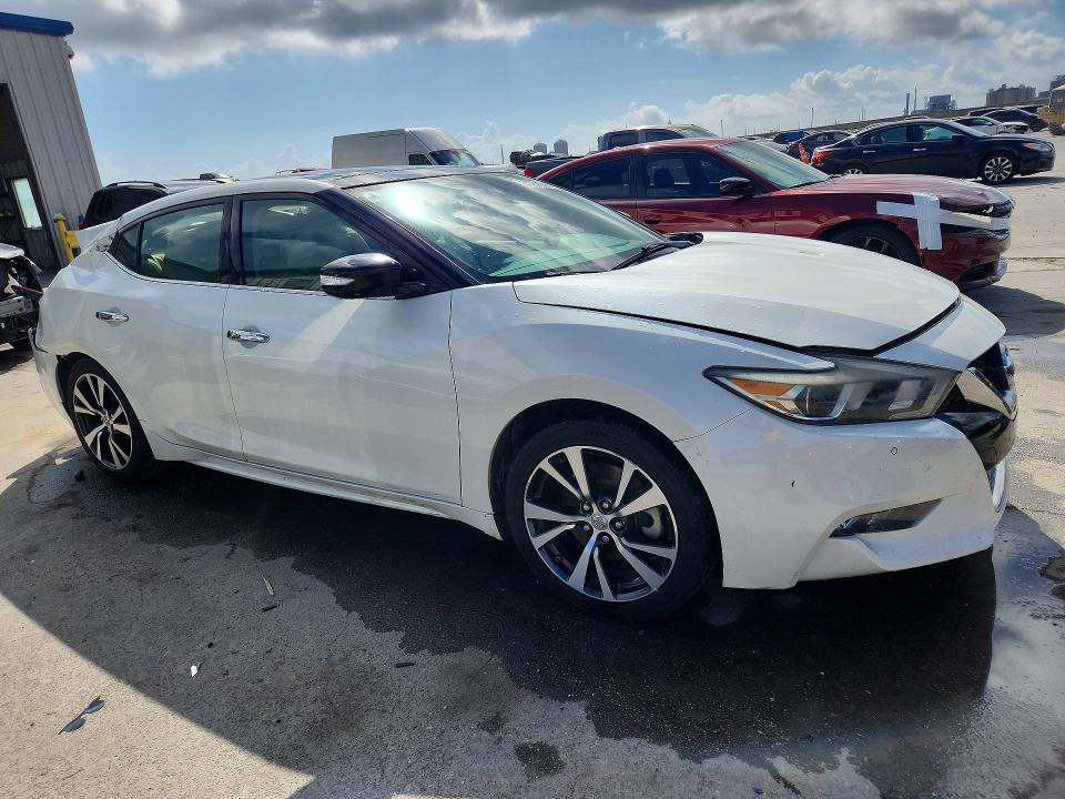51081086 :رقم المزاد ، 1N4AA6AP6HC427277 vin ، 2017 Nissan Maxima مزاد بيع