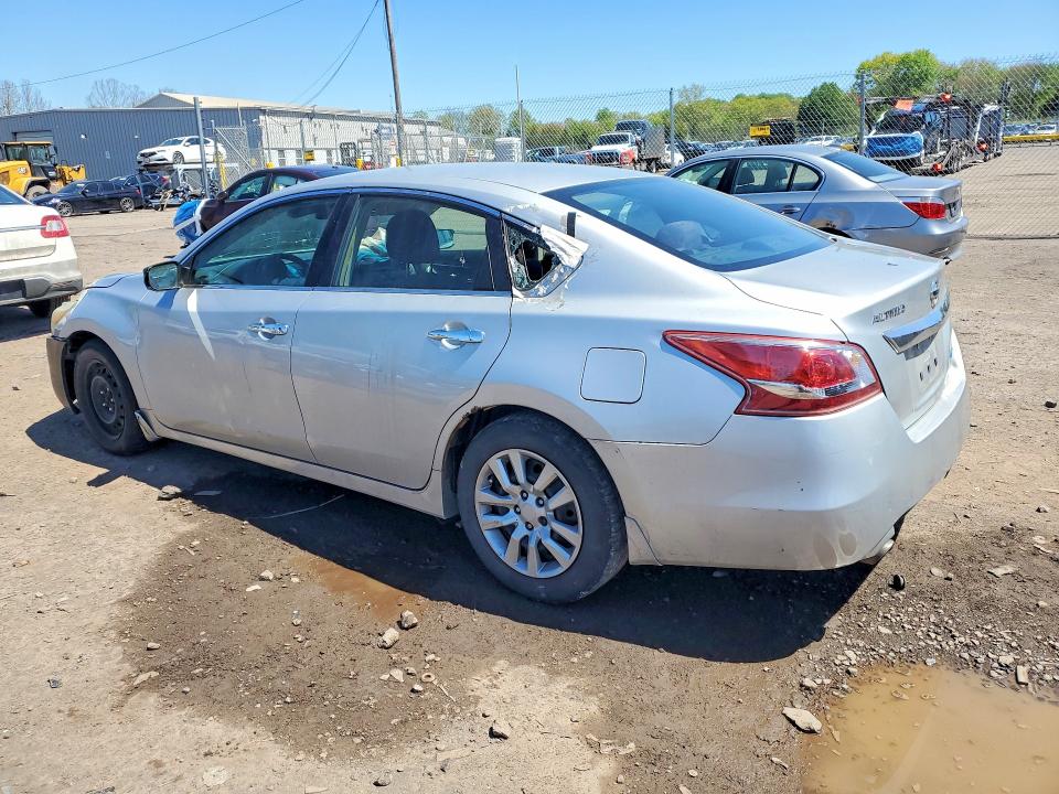 2013 Nissan Altima მანქანა იყიდება აუქციონზე, vin: 1N4AL3AP8DC284979, აუქციონის ნომერი: 51476356