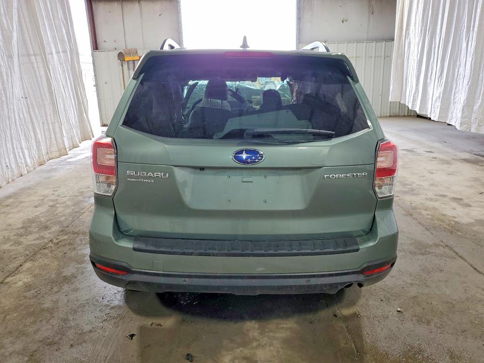 Продажа на аукционе авто 2018 Subaru Forester, vin: JF2SJARC6JH529501, номер лота: 49916996