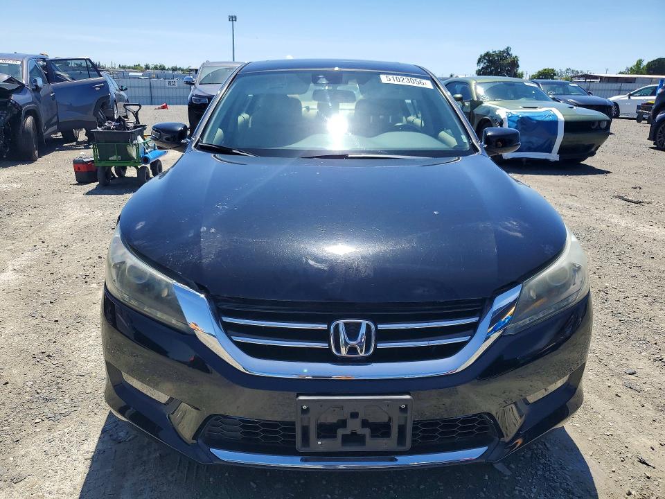 2015 Honda Accord მანქანა იყიდება აუქციონზე, vin: 1HGCR3F8XFA033206, აუქციონის ნომერი: 51023056