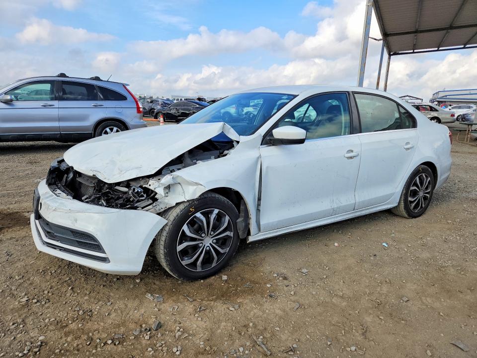 48297616 :رقم المزاد ، 3VW2B7AJ3HM249482 vin ، 2017 Volkswagen Jetta مزاد بيع