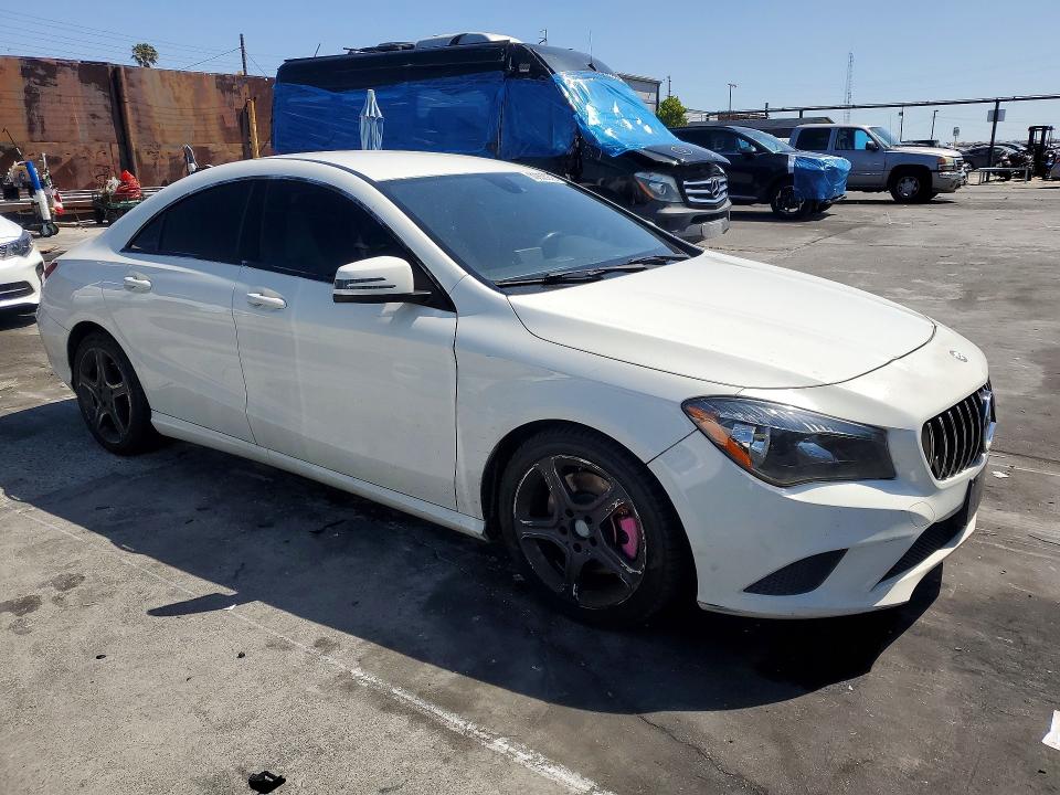 50853976 :رقم المزاد ، WDDSJ4EB5EN119475 vin ، 2014 Mercedes-benz Cla مزاد بيع