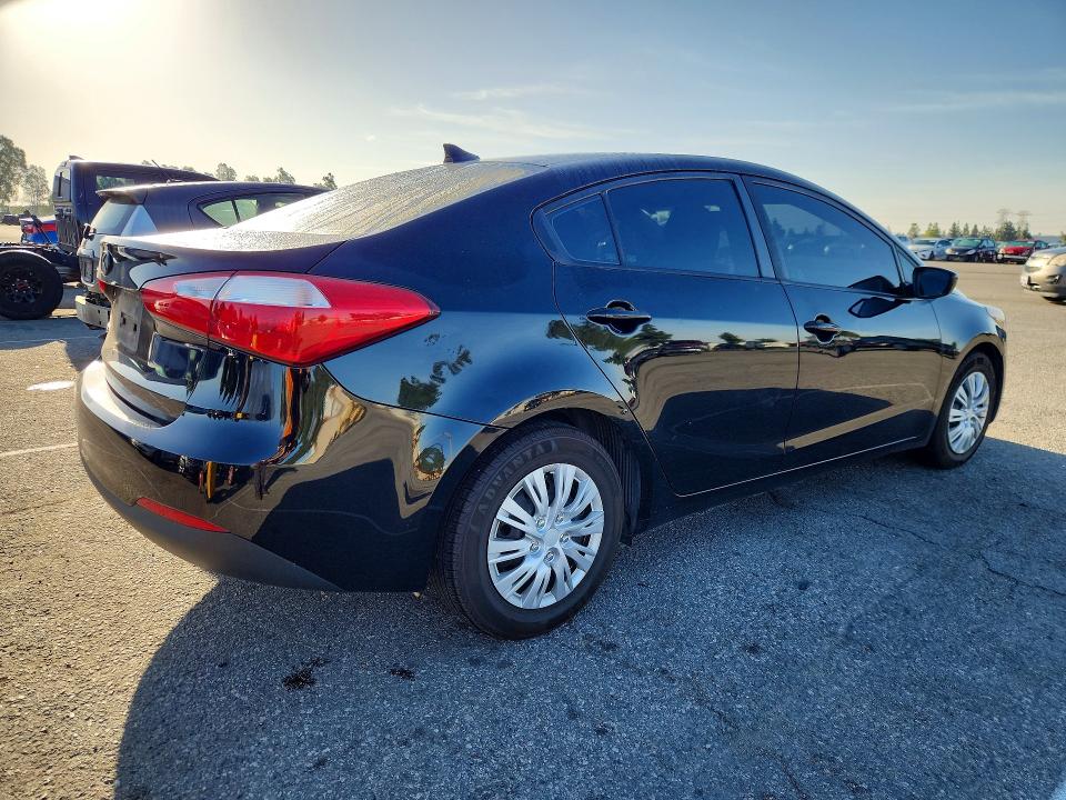 48857726 :رقم المزاد ، KNAFK4A62G5550552 vin ، 2016 Kia Forte مزاد بيع