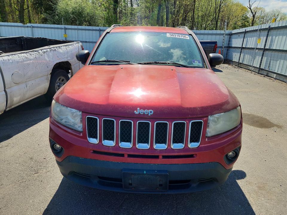 50310766 :رقم المزاد ، 1C4NJDBB0CD537960 vin ، 2012 Jeep Compass مزاد بيع