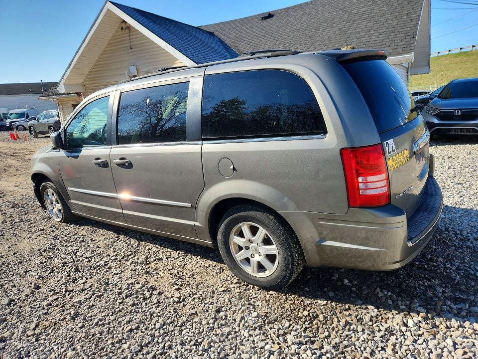 49110866 :رقم المزاد ، 2A4RR5D17AR344911 vin ، 2010 Chrysler Town And Country مزاد بيع