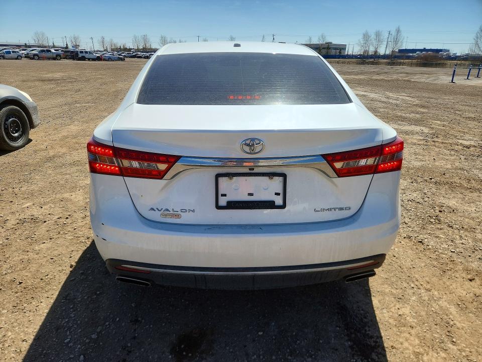 Auction sale of the 2018 Toyota Avalon, vin: 4T1BK1EB0JU268913, lot number: 52171016