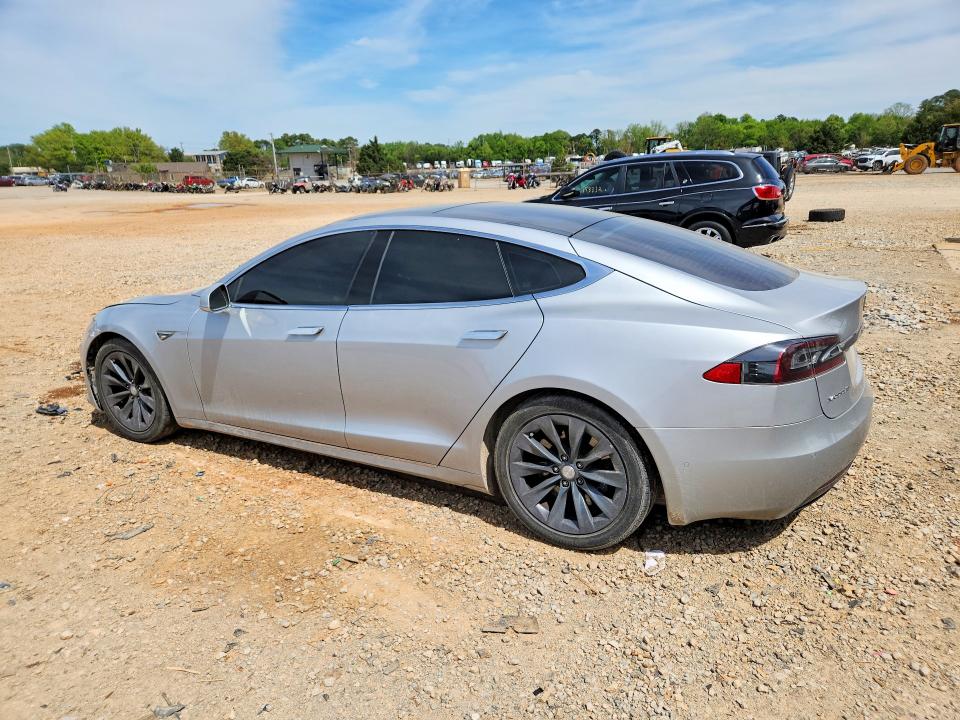 Продажа на аукционе авто 2016 Tesla Model S, vin: 5YJSA1E2XGF161943, номер лота: 48900556