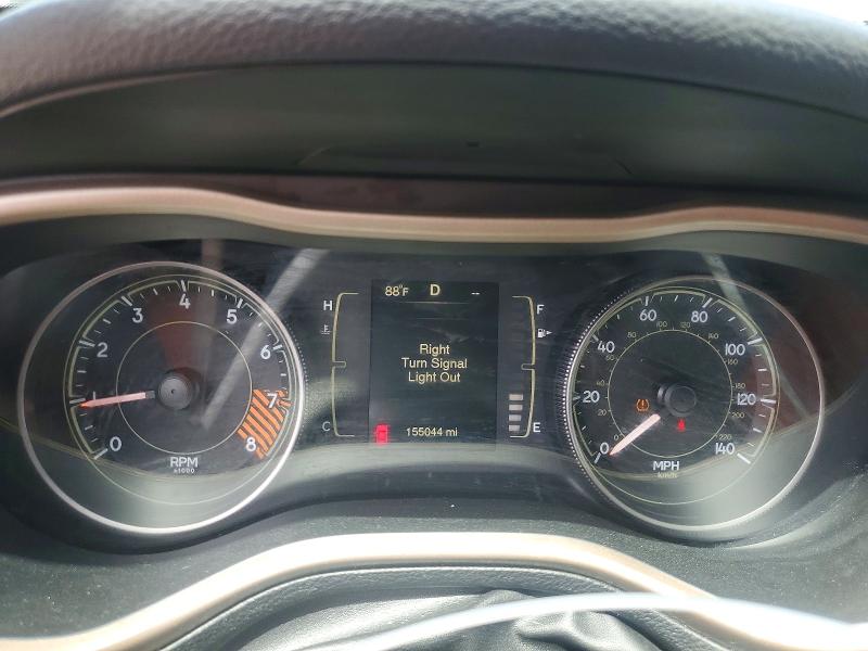 51984136 :رقم المزاد ، 1C4PJMCS8EW226887 vin ، 2014 Jeep Cherokee مزاد بيع