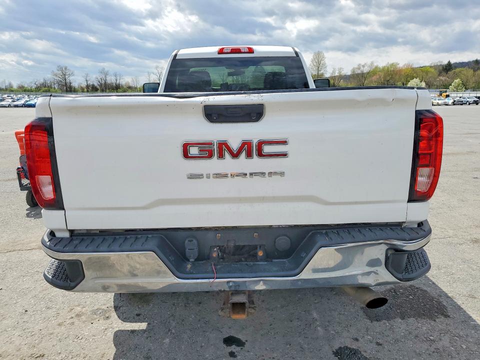 50074376 :رقم المزاد ، 1GT39LE7XLF227501 vin ، 2020 Gmc Sierra مزاد بيع