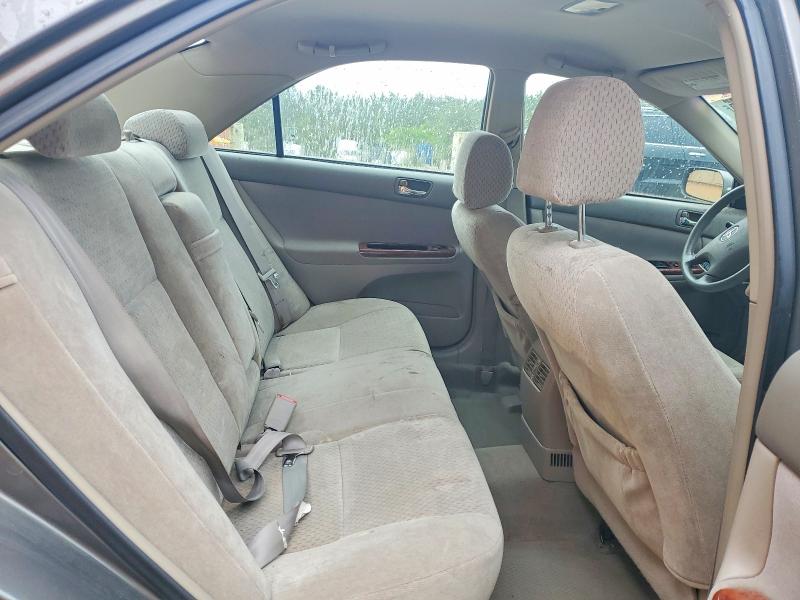 47665436 :رقم المزاد ، 4T1BE32K24U929725 vin ، 2004 Toyota Camry مزاد بيع
