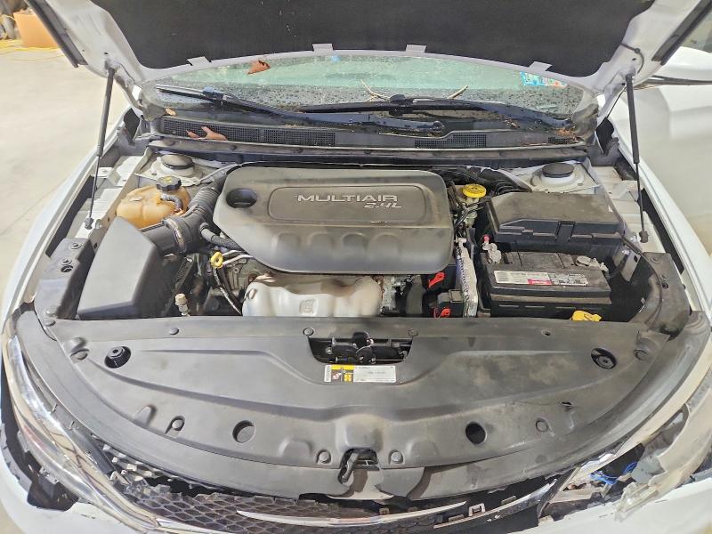 2016 Chrysler 200 მანქანა იყიდება აუქციონზე, vin: 1C3CCCAB3GN127882, აუქციონის ნომერი: 41894606