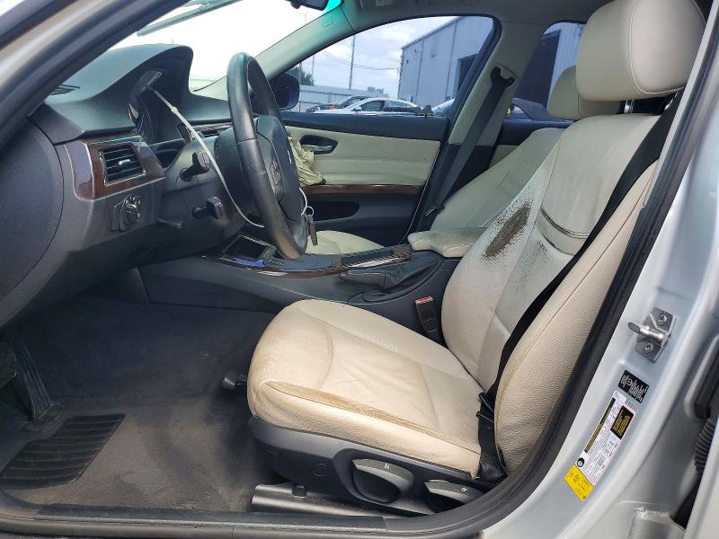 51799136 :رقم المزاد ، WBAPH7C59BE850638 vin ، 2011 Bmw 328 مزاد بيع