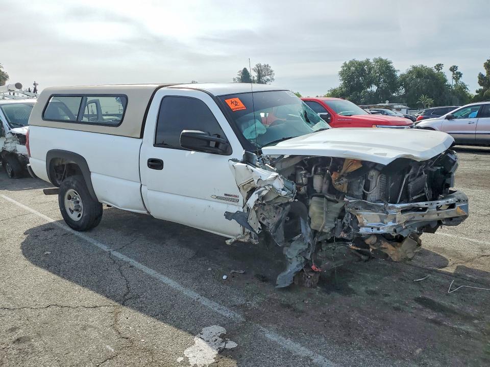 Продажа на аукционе авто 2004 Chevrolet Silverado, vin: 1GCHC24274E263497, номер лота: 49598646
