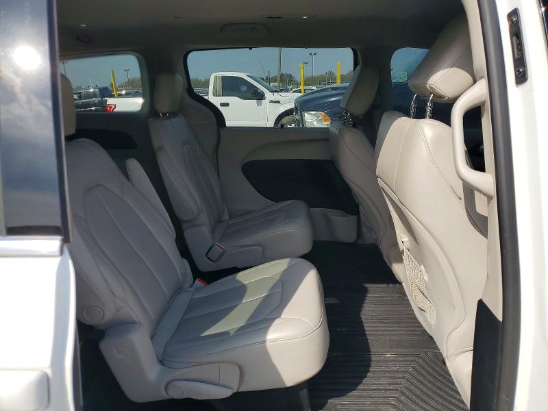 49088146 :رقم المزاد ، 2C4RC1DG8MR506490 vin ، 2021 Chrysler Voyager مزاد بيع