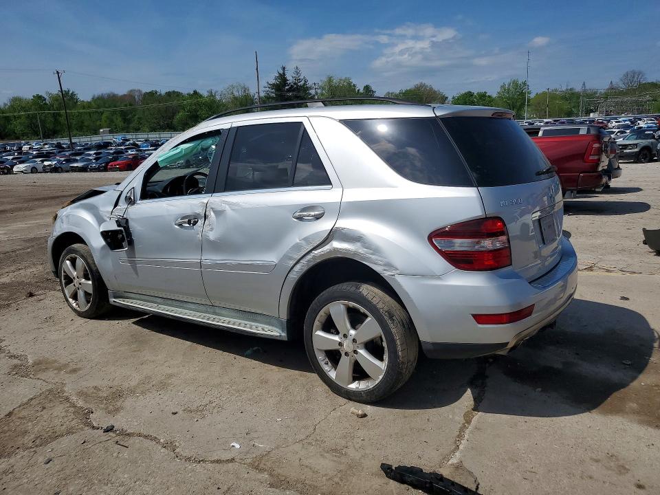 49232546 :رقم المزاد ، 4JGBB8GB3BA702119 vin ، 2011 Mercedes-benz Ml مزاد بيع
