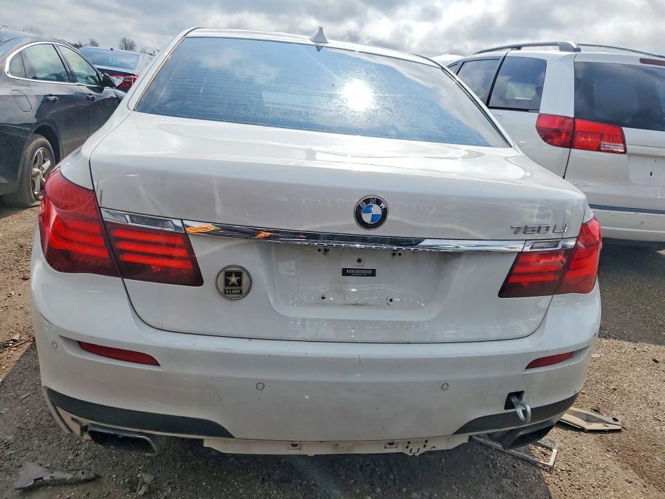 50157536 :رقم المزاد ، WBAYF8C50DD141072 vin ، 2013 Bmw 750 مزاد بيع