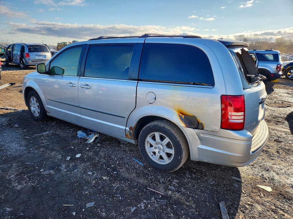 Продаж на аукціоні авто 2010 Chrysler Town & Country, vin: 2A4RR5D13AR423203, номер лоту: 49171386