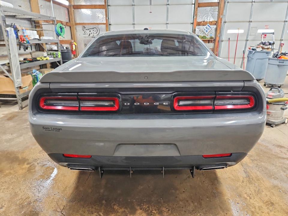 2018 Dodge Challenger მანქანა იყიდება აუქციონზე, vin: 2C3CDZAG1JH325386, აუქციონის ნომერი: 48942236