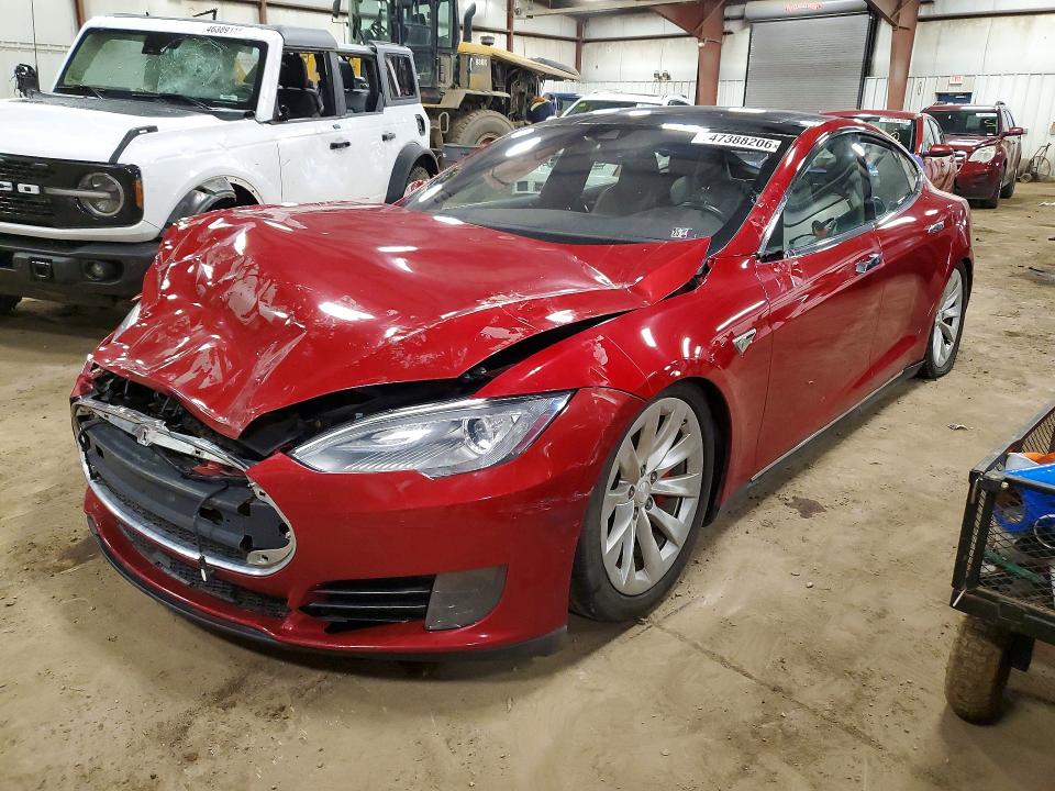 Продаж на аукціоні авто 2015 Tesla Model S, vin: 5YJSA1V43FF097373, номер лоту: 47388206